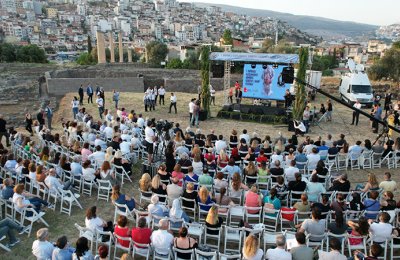 Bayraklı 1. Uluslararası Homeros Festivali’ne görkemli açılış